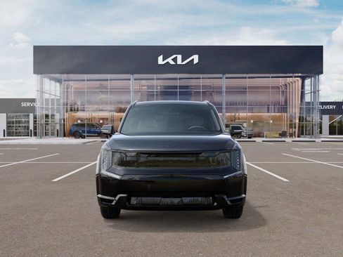 New 2026 Kia EV9 Land w/ Nightfall Edition Package image 2