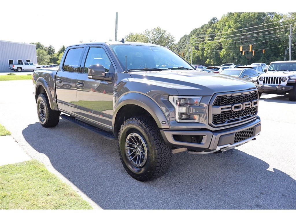 Used 2020 Ford F150 Raptor w/ Equipment Group 802A Luxury AWD/4WD image 8