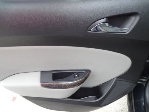 Used 2014 Buick Verano Convenience image 29