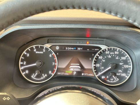 Used 2023 Nissan Rogue SV w/ SV Premium Package image 6