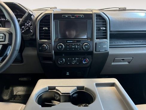 Used 2022 Ford F250 XL w/ STX Appearance Package AWD/4WD image 8