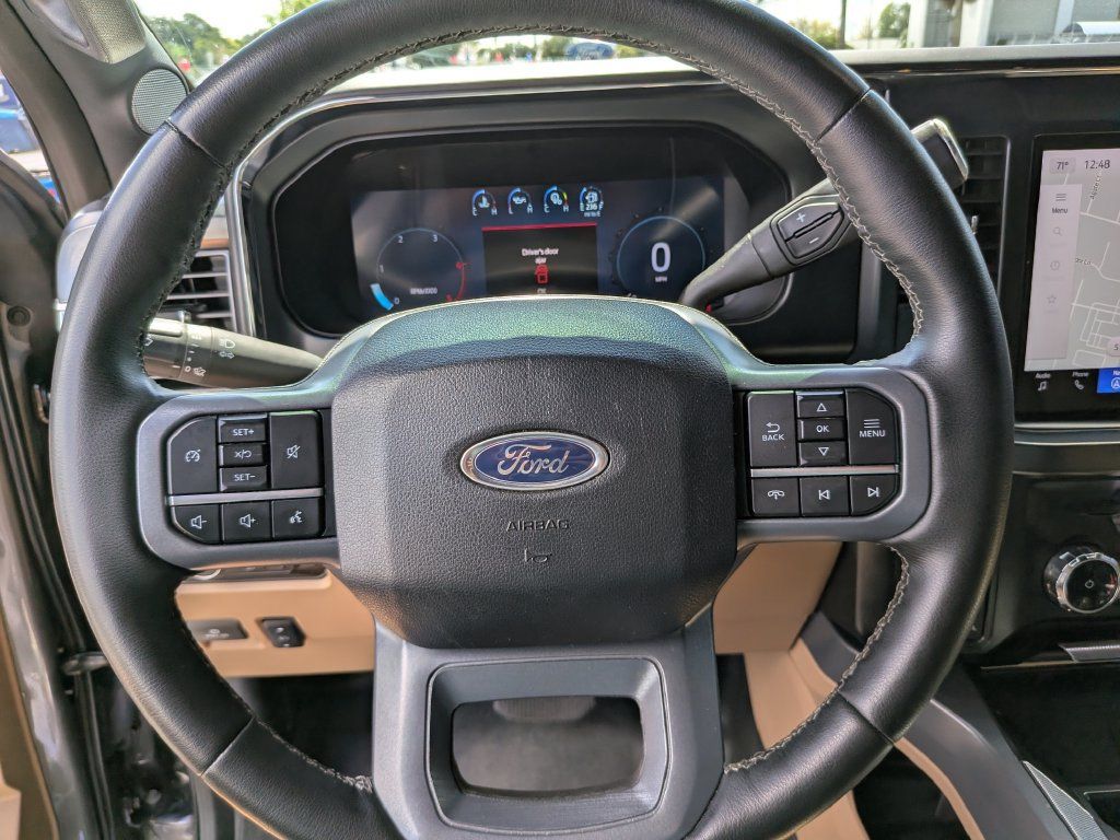 Used 2025 Ford F250 Lariat w/ Chrome Package AWD/4WD image 29