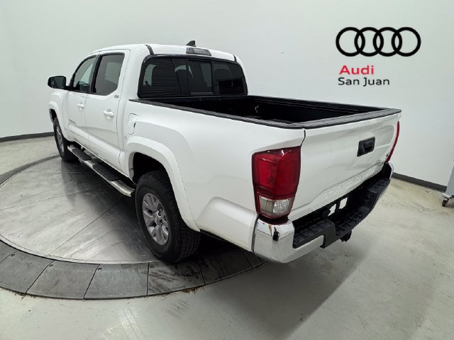 Used 2017 Toyota Tacoma SR5 w/ Tow Package RWD image 36