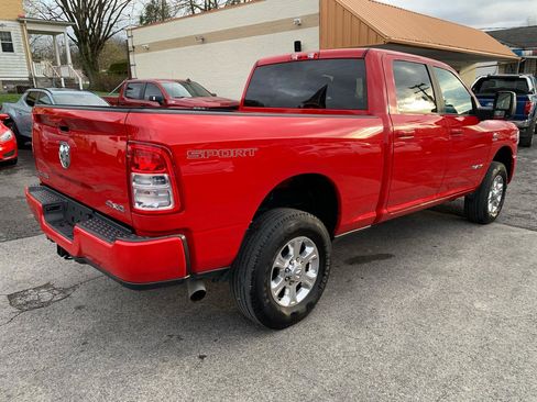Used 2024 RAM 2500 Big Horn w/ Sport Appearance Package image 5