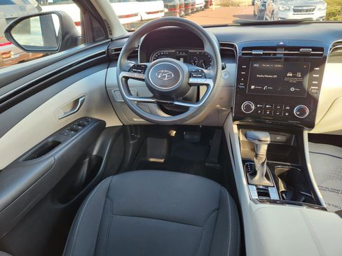 Used 2022 Hyundai Tucson SEL image 13