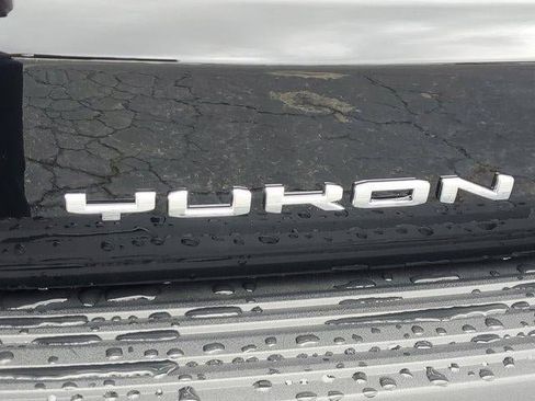 New 2026 GMC Yukon Denali w/ Sun & Power Step Package RWD image 5