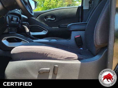 Used 2023 Nissan Frontier SV RWD image 24