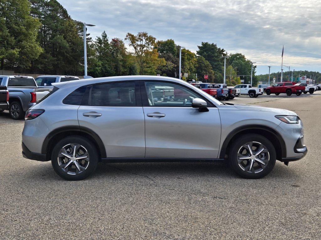 Used 2024 Honda HR-V EX-L image 7