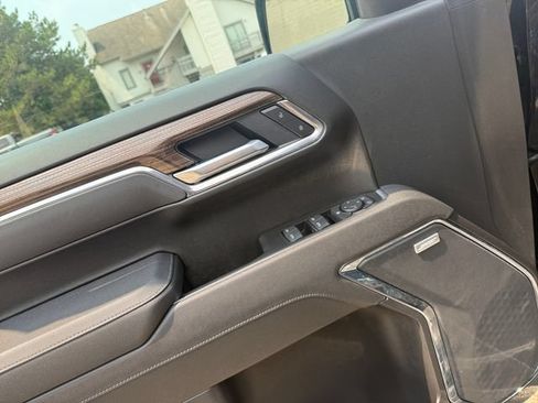 Used 2026 Chevrolet Silverado 1500 LT Trail Boss w/ LT Trail Boss Premium Package AWD/4WD image 15
