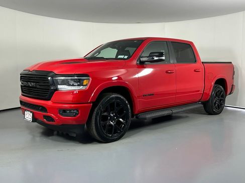 Used 2022 RAM 1500 Laramie AWD/4WD image 3