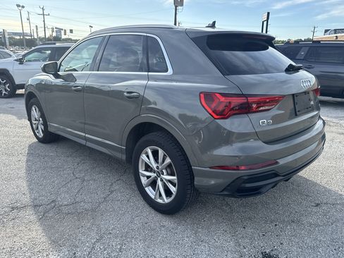 Used 2022 Audi Q3 2.0T Premium Plus w/ Premium Plus Package AWD/4WD image 10