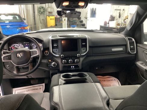 Used 2023 RAM 1500 Big Horn AWD/4WD image 14