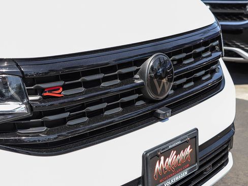 Certified 2023 Volkswagen Atlas Cross Sport SEL Premium R-Line AWD/4WD image 5