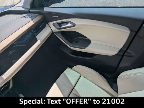 Certified 2025 Audi Q6 e-tron Premium Plus w/ Premium Plus AWD/4WD image 17