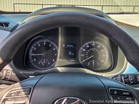 Used 2021 Hyundai Kona SE image 19