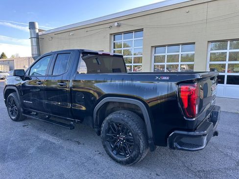 Used 2023 GMC Sierra 1500 Pro w/ Graphite Edition AWD/4WD image 13