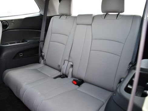 Used 2016 Honda Pilot EX-L image 23