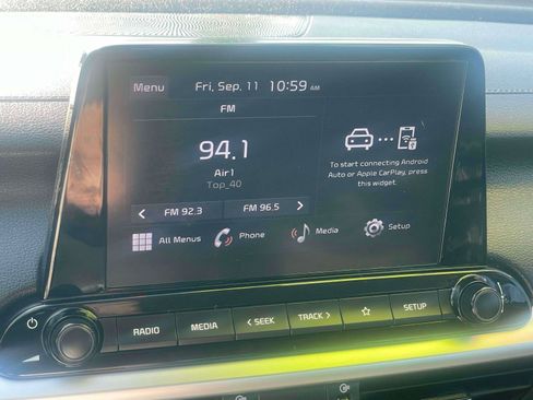 Used 2023 Kia Forte LXS w/ LXS Technology Package FWD image 16