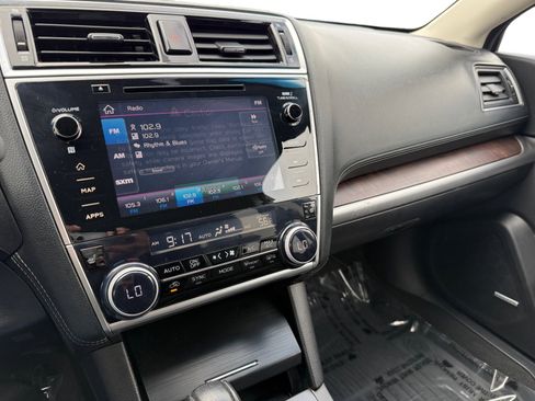 Used 2019 Subaru Outback 3.6R Limited w/ Popular Package #2 image 12