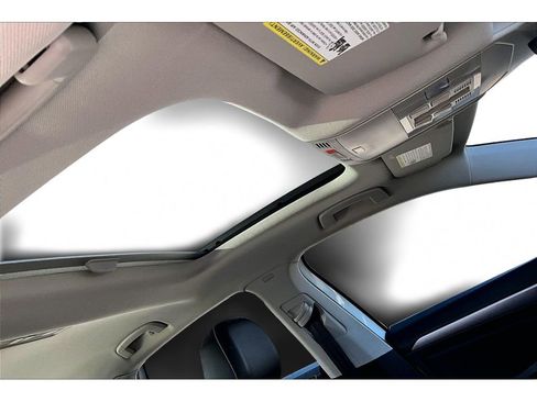 Used 2023 Volkswagen Jetta SE image 26