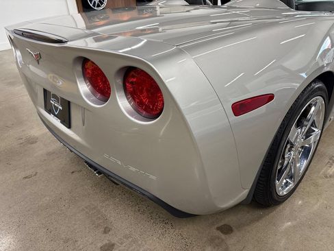 Used 2008 Chevrolet Corvette Convertible w/ Preferred Equipment Group RWD image 25