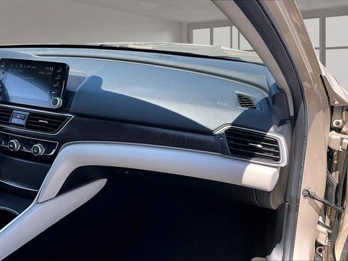 Used 2019 Honda Accord EX-L image 25