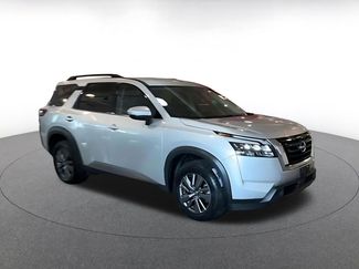 Used 2025 Nissan Pathfinder SV AWD/4WD video 2
