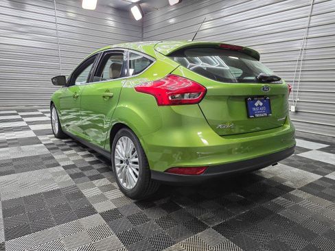 Used 2018 Ford Focus Titanium FWD image 6