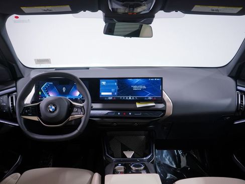 Used 2025 BMW X3 xDrive30 w/ Premium Package AWD/4WD image 10