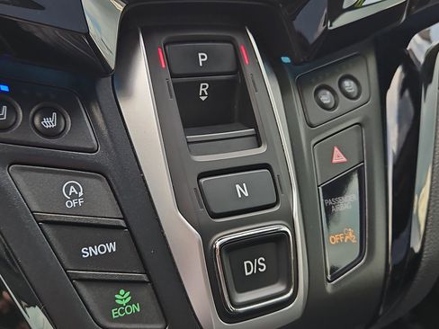 Used 2023 Honda Odyssey Elite image 16