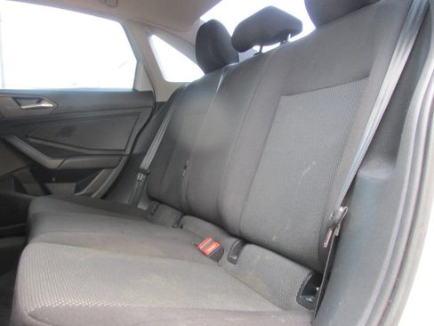 Used 2019 Volkswagen Jetta S FWD image 18