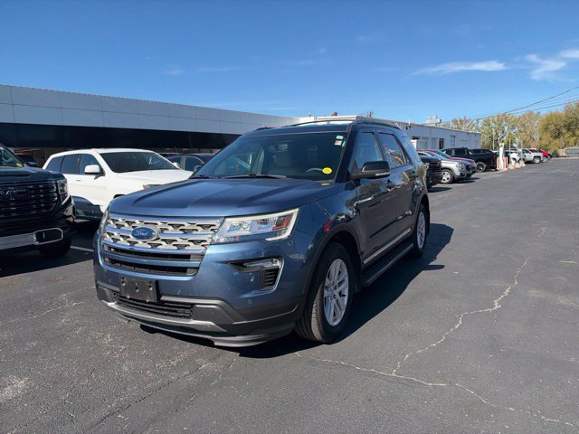 Used 2018 Ford Explorer XLT w/ Equipment Group 202A AWD/4WD image 10