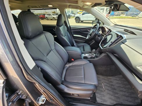 Used 2025 Subaru Ascent Limited AWD/4WD image 31
