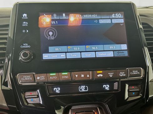 Used 2018 Honda Odyssey EX-L image 24