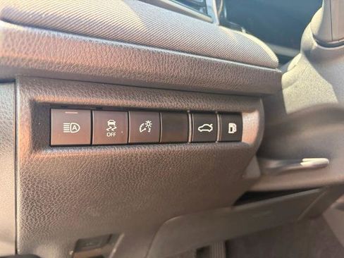 Used 2025 Toyota Camry LE FWD image 16