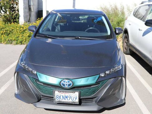 Used 2019 Toyota Prius Prime Premium w/ Carpet Mat Package image 3