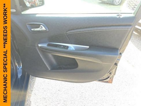 Used 2012 Dodge Journey R/T AWD/4WD image 40
