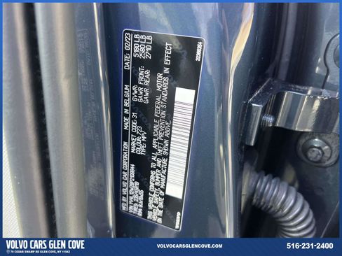 Used 2023 Volvo V60 B5 Cross Country Plus w/ Climate Package image 19