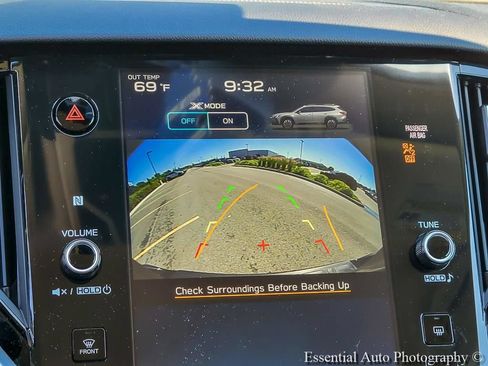 Used 2025 Subaru Outback Premium AWD/4WD image 13