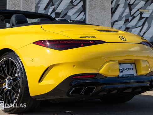 Used 2023 Mercedes-Benz SL 63 AMG 4MATIC image 12