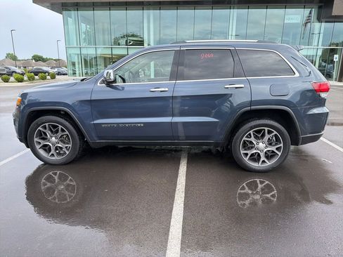 Used 2020 Jeep Grand Cherokee Limited w/ Luxury Group II AWD/4WD image 11