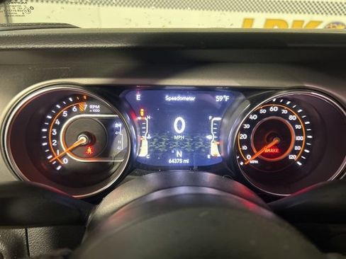 Used 2022 Jeep Wrangler Sport AWD/4WD image 17