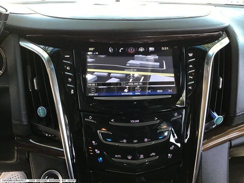 Used 2018 Cadillac Escalade ESV Luxury w/ LPO, Radiant Package RWD image 17