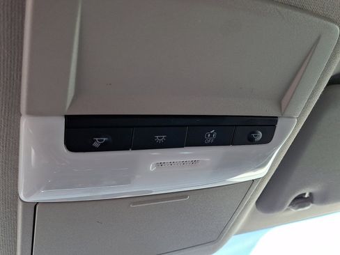 Used 2024 Nissan Sentra SV image 32