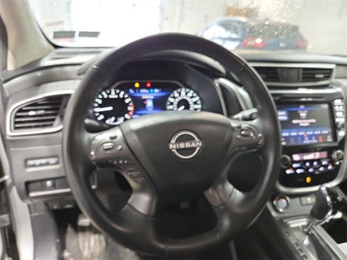 Used 2023 Nissan Murano SV image 15
