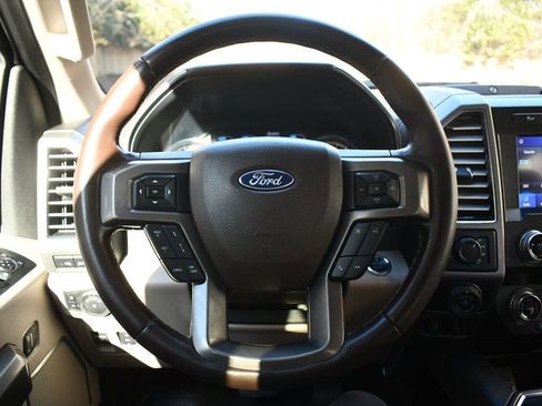 Used 2019 Ford F150 Limited image 24