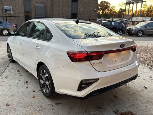 Used 2021 Kia Forte LXS image 5