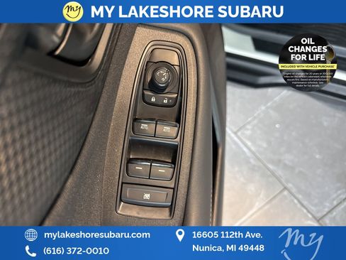 Used 2021 Subaru Outback 2.5i image 12