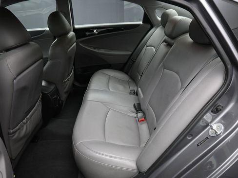 Used 2012 Hyundai Sonata Limited w/ Navigation Pkg image 21