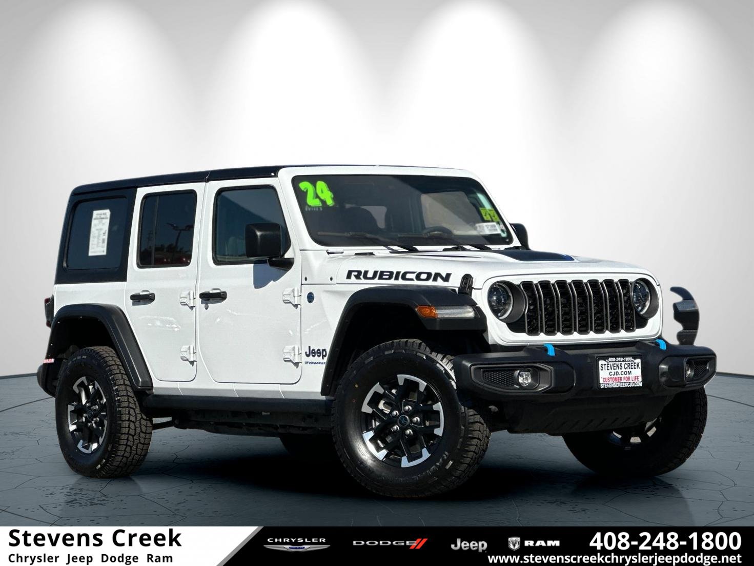 Used 2024 Jeep Wrangler Unlimited Rubicon 4xe AWD/4WD image 1